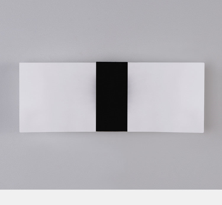 Lampe murale intérieure à chargement USB et détection