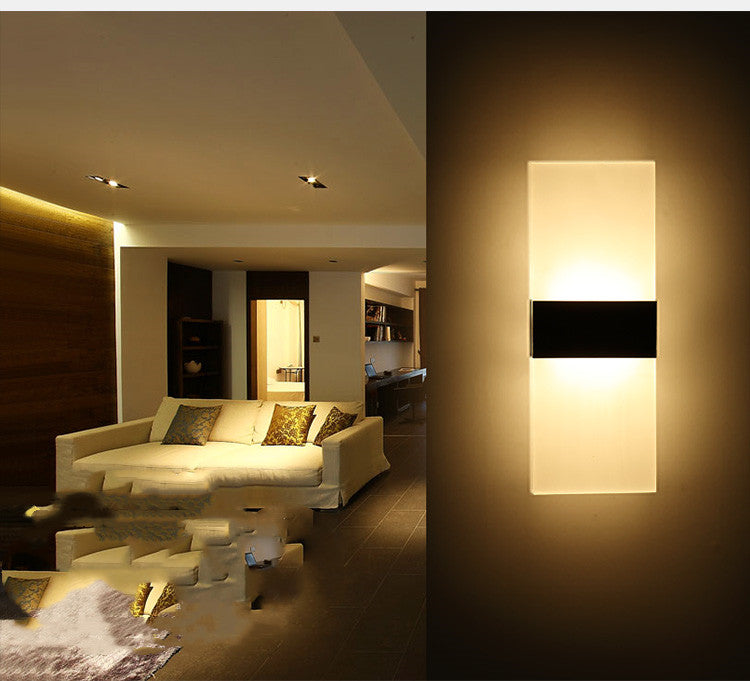 Lampe murale intérieure à chargement USB et détection