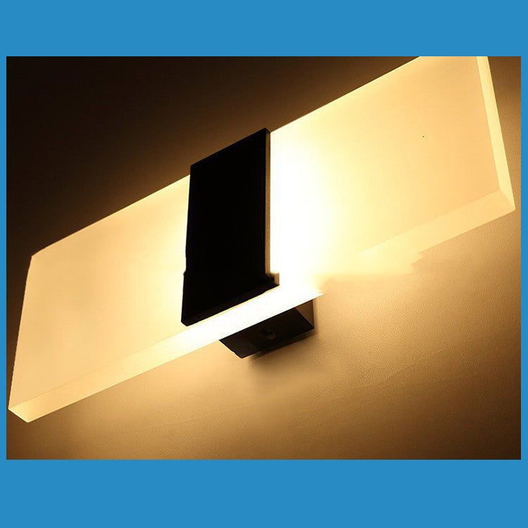 Lampe murale intérieure à chargement USB et détection