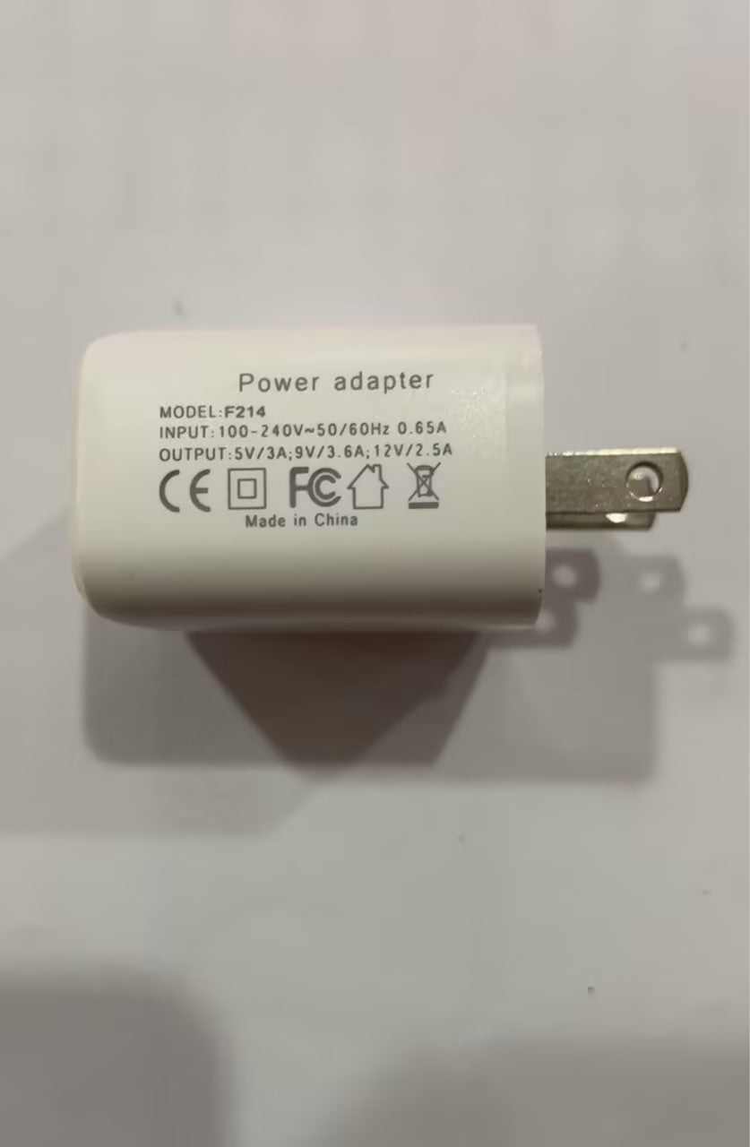 Nouvelle lampe LED intelligente en forme de G avec haut-parleur Bluetooth, chargeur sans fil et application de contrôle pour la décoration de la chambre et de la maison.