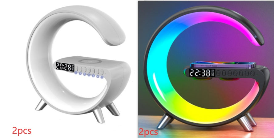 Nouvelle lampe LED intelligente en forme de G avec haut-parleur Bluetooth, chargeur sans fil et application de contrôle pour la décoration de la chambre et de la maison.