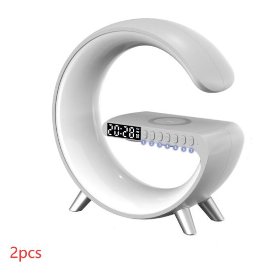 Nouvelle lampe LED intelligente en forme de G avec haut-parleur Bluetooth, chargeur sans fil et application de contrôle pour la décoration de la chambre et de la maison.