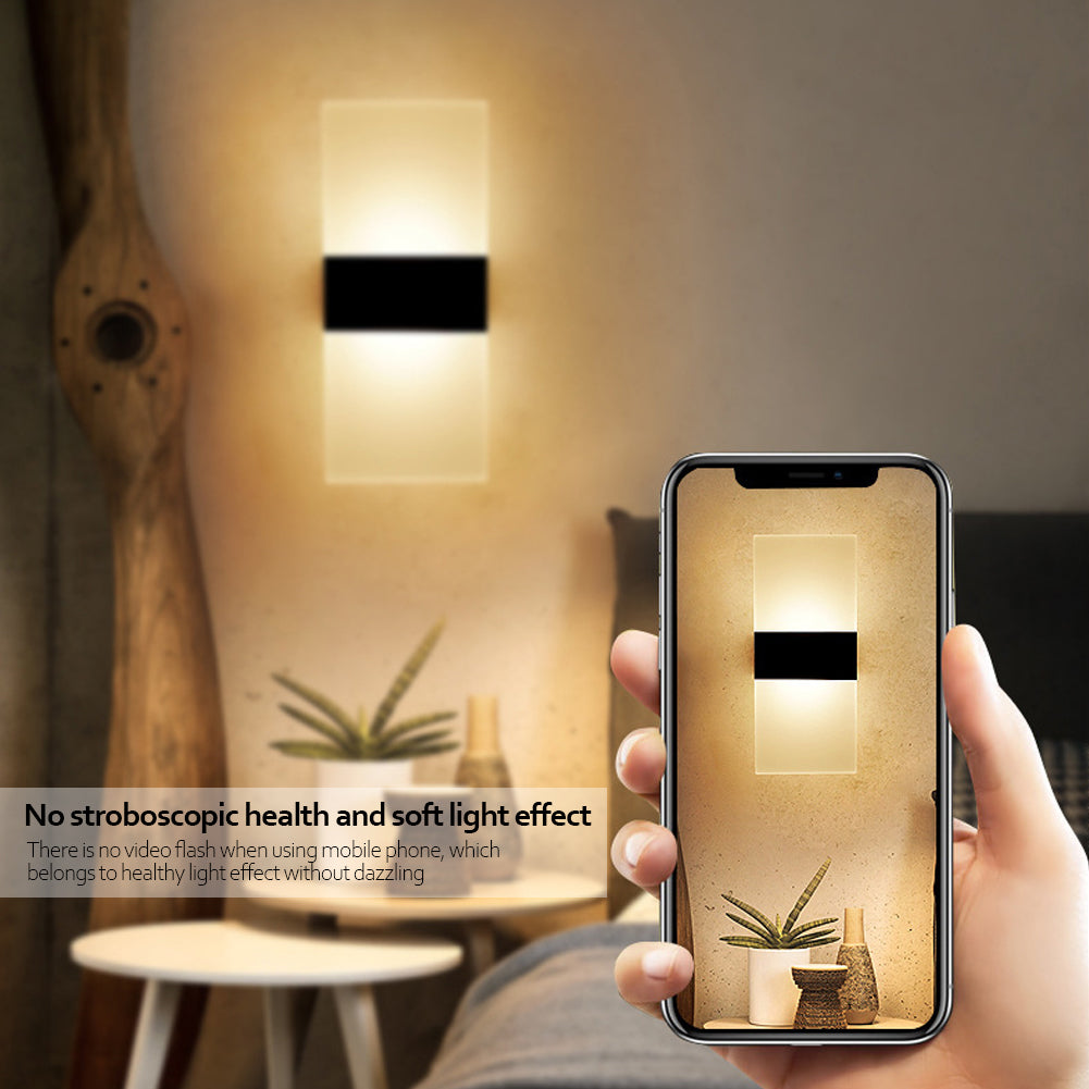 Lampe murale intérieure à chargement USB et détection